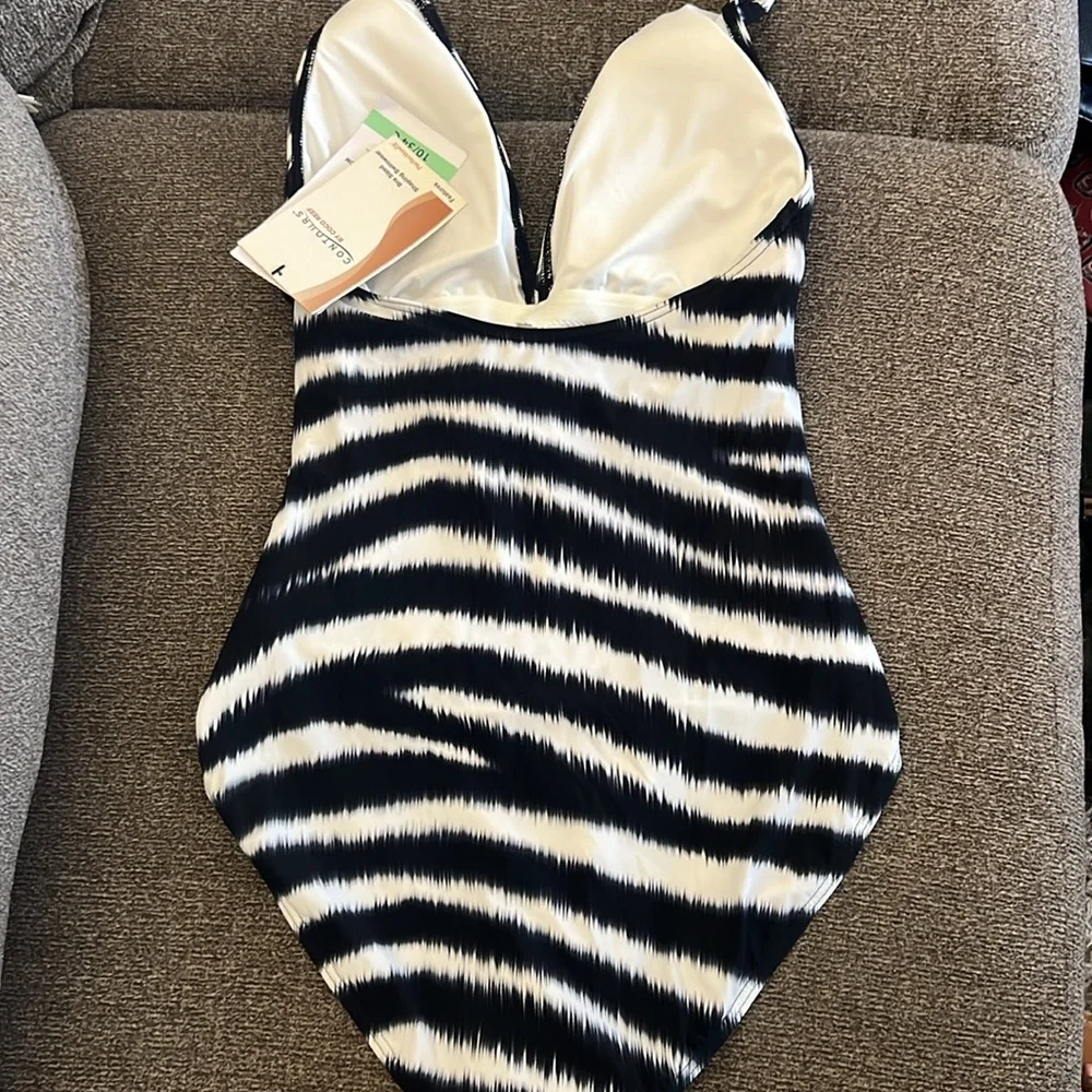 Contours By Coco Reef Zebra Twist Plunge Halter One Piece Swimsuit Size … - Picture 9 of 16